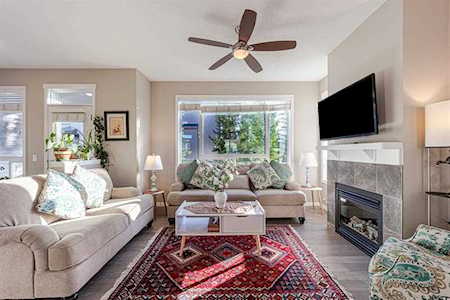 11 Kincora Heath NW Calgary, AB T3R 0G6
