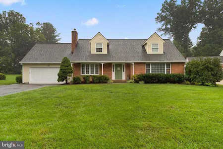 10017 Galahad Ct Ellicott City, MD 21042