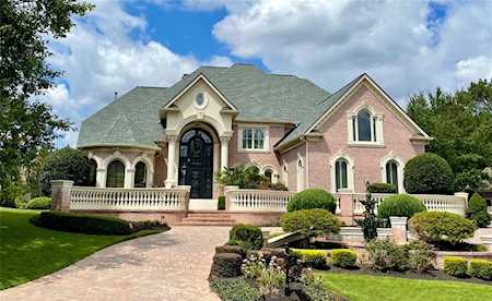 8275 Saint Marlo Fairway Dr Duluth, GA 30097