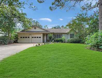 16125 Acapulco Dr Jersey Village, TX 77040