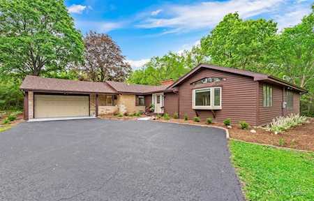 7420 Bull Valley Rd Mchenry, IL 60050