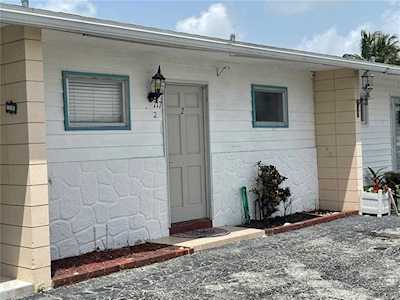 717 Saint Judes Dr S #2 Longboat Key, FL 34228
