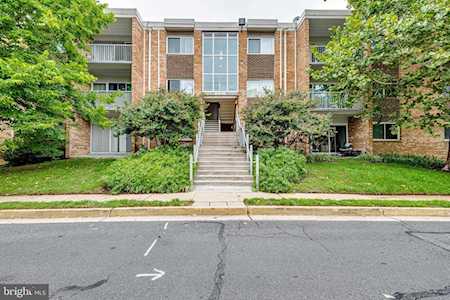 2912 Kings Chapel Rd #5 Falls Church, VA 22042