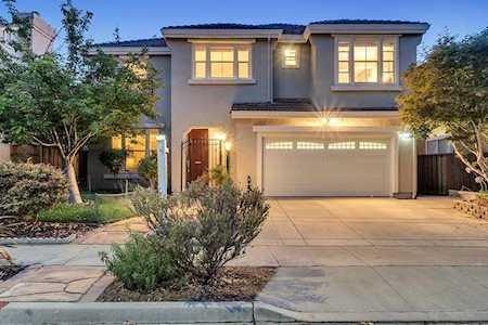906 Schoolhouse Road San Jose, CA 95138