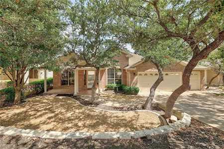 2216 Wheaton TRL Cedar Park, TX 78613
