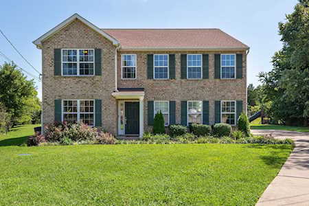 126 Arkansas Ct Murfreesboro, TN 37129