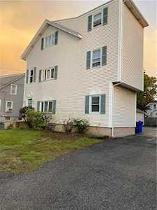 15 Ide Ave East Providence, RI 02914
