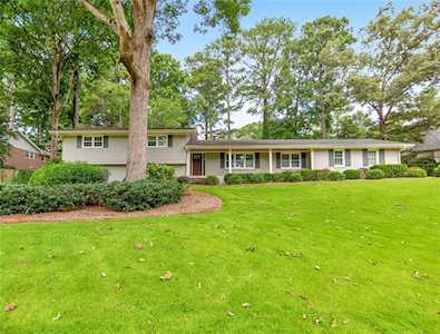 1498 Ragley Hall Rd NE Brookhaven, GA 30319