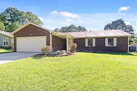 9406 Forest Knoll Drive Jonesboro, GA 30238