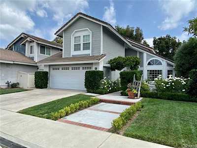 16 Chenile Irvine, CA 92614
