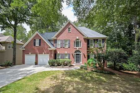 5685 Ashewoode Downs Dr Alpharetta, GA 30005