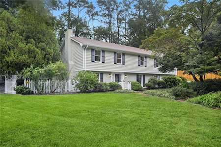 1469 Brawley Circle NE Brookhaven, GA 30319