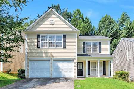 1050 Lulworth Ln Lawrenceville, GA 30044