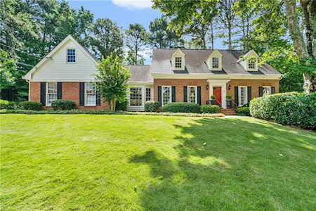5770 Rydal Ct Peachtree Corners, GA 30092