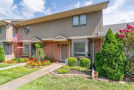 5508 Forest Lake Dr Prospect, KY 40059