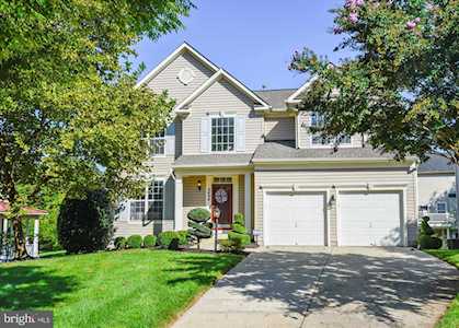 5404 Fords Endeavor Dr Bowie, MD 20720