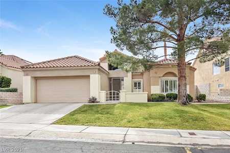 65 Oakmarsh Dr Henderson, NV 89074
