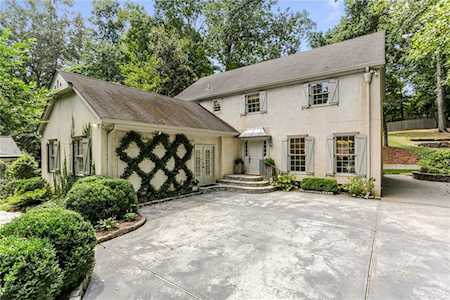 3149 Rockingham Dr NW Atlanta, GA 30327