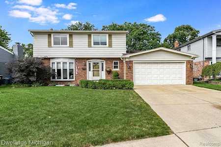 7363 Hillsboro Dr Canton Twp, MI 48187
