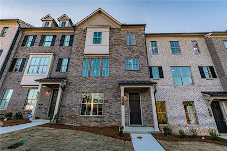 4241 Hickory Pine Alley #107 Doraville, GA 30360