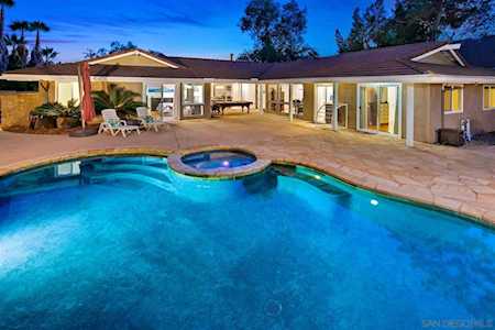 13556 Sagewood Dr Poway, CA 92064