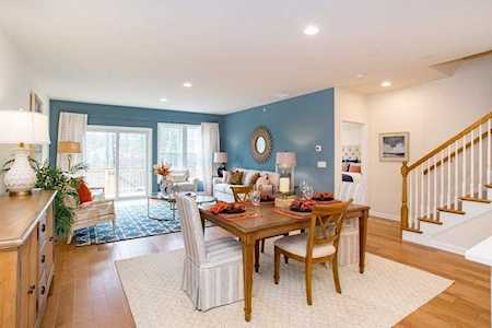 87 Shannon Way #86 Upton, MA 01568