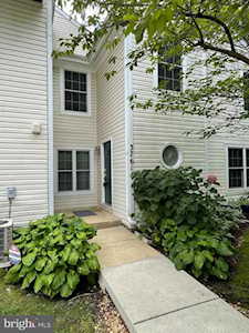 3761 Eightpenny Ln #181 Bowie, MD 20716