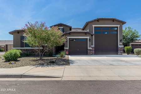8031 W Encinas Lane Phoenix, AZ 85043