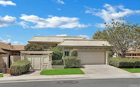 29 Monaco Newport Beach, CA 92660