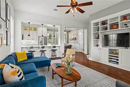 2913 Chisholm TRL Austin, TX 78734