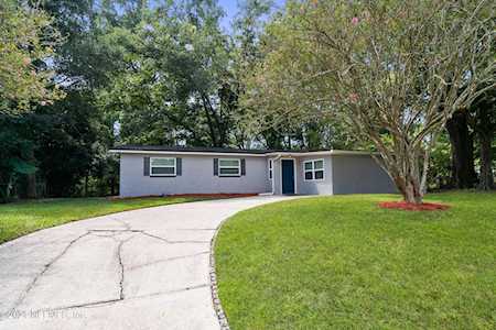 8200 Bergerac Dr Jacksonville, FL 32210