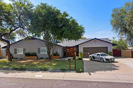 2117 E Lawrence Road Phoenix, AZ 85016