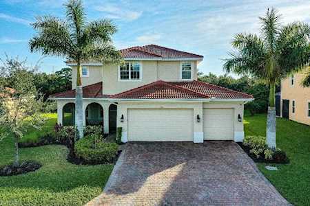 3300 Banyon Hollow Loop North Fort Myers, FL 33903