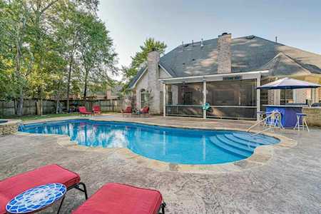 8759 River Hollow Dr Memphis, TN 38016