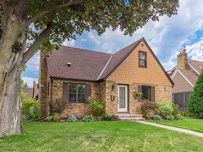 5744 11th Avenue S Minneapolis, MN 55417