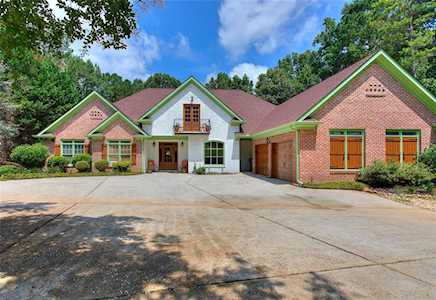 3605 Graycliff Rd Snellville, GA 30039