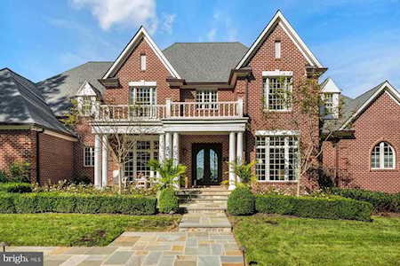 394 South River Landing Rd Edgewater, MD 21037