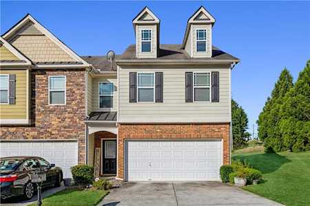 70 Providence Run Ct Lawrenceville, GA 30046