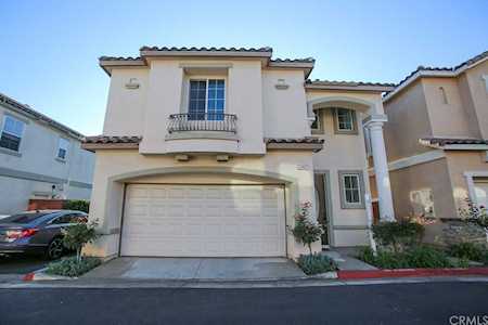 13467 Freedom Way Westminster, CA 92683