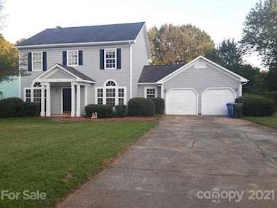 6300 Danbrooke Park Dr Mint Hill, NC 28227