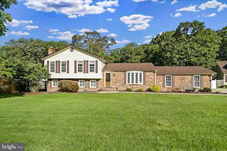 2860 Ridge Rd Waldorf, MD 20603