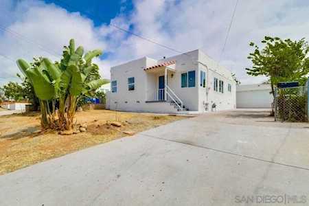 1010 E 15Th Street National City, CA 91950