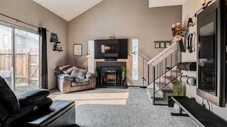 1675 Vernon #27 Roseville, CA 95678