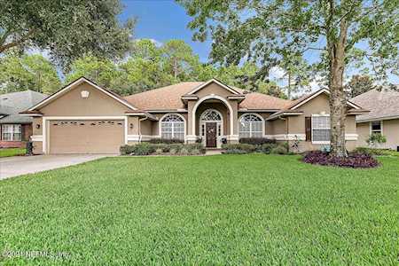 253 Sparrow Branch Cir St Johns, FL 32259