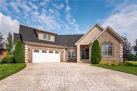 1830 Hazeltine Way Henryville, IN 47126