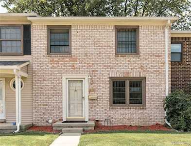 1923 Sheffield Dr Superior Twp, MI 48198