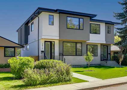 2816 32 St SW Calgary, AB T3E 2S2