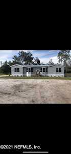 9405 Hopkins Rd Glen St. Mary, FL 32040