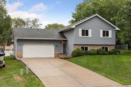 384 Londin Place Saint Paul, MN 55119