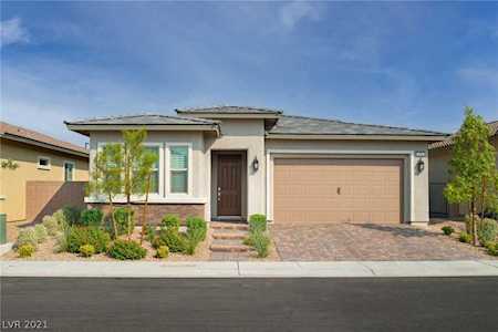 648 Longfeather St Henderson, NV 89011